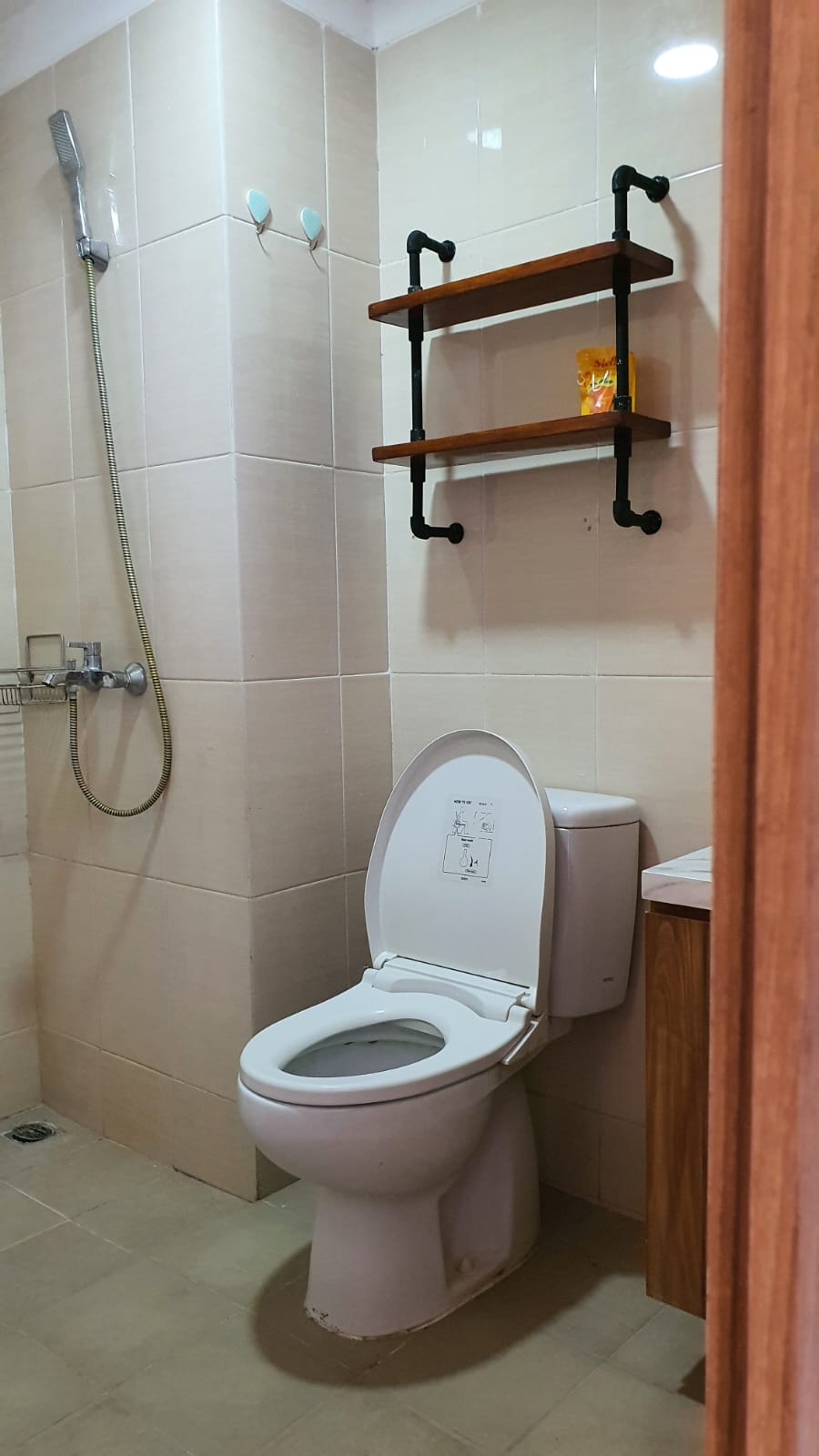 Disewakan fully furnished apartemen Oasis Tipe studio di Lippo Cikarang